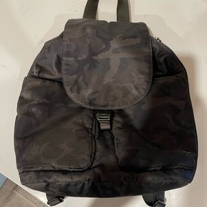 LULULEMON CAMO backpack